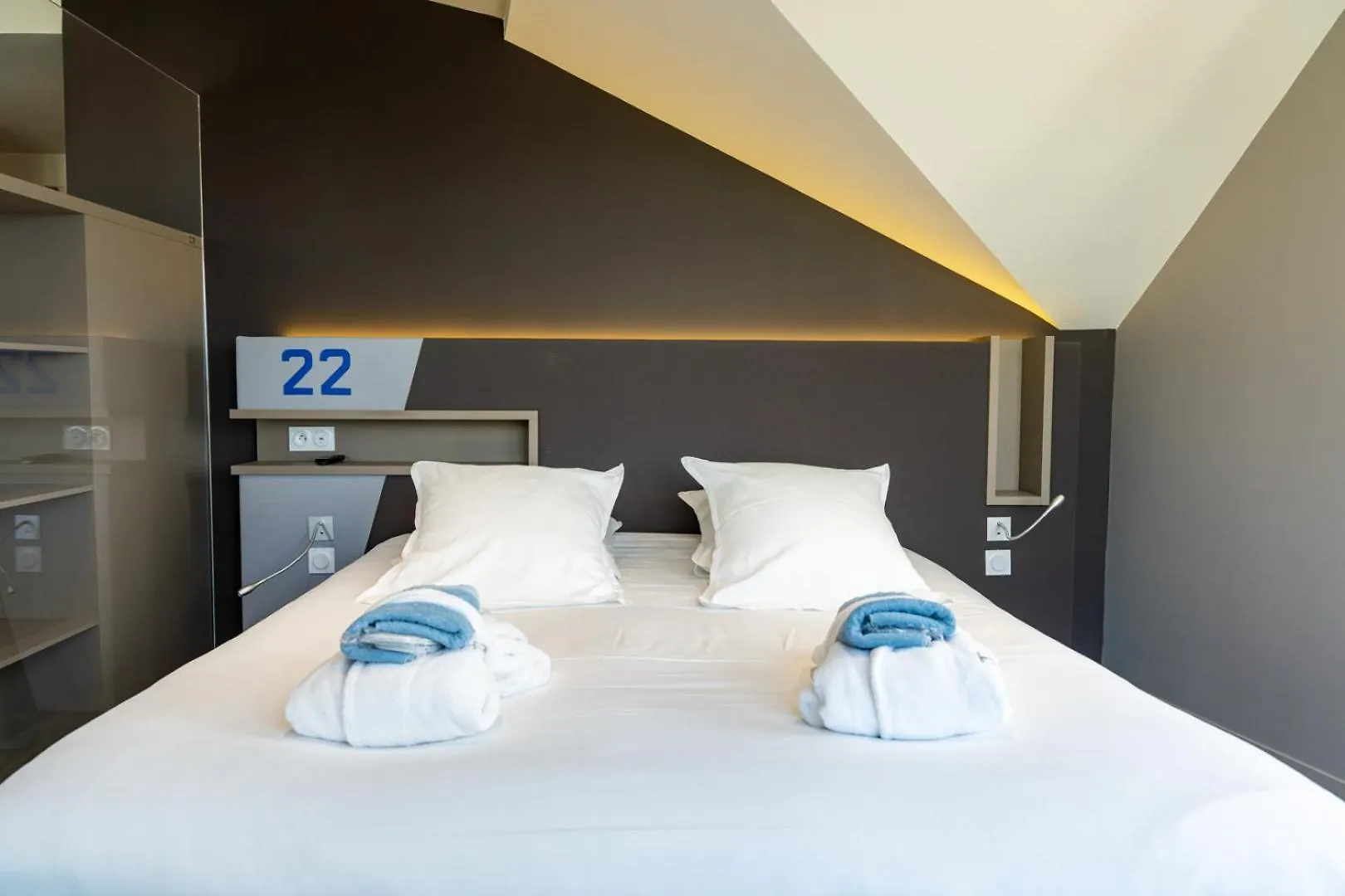 Hostellerie Pointe St-Mathieu Plougonvelin 4*,  Frankrijk