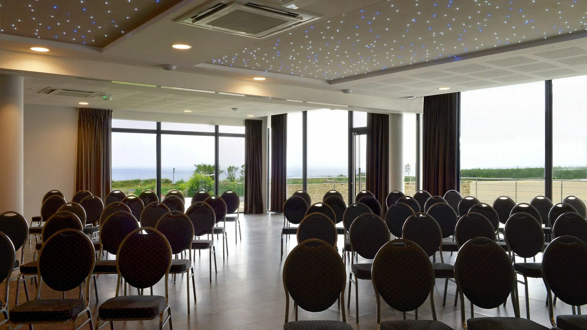 Hotel Hostellerie De La Pointe Saint-Mathieu - Spa & Restaurant Plougonvelin