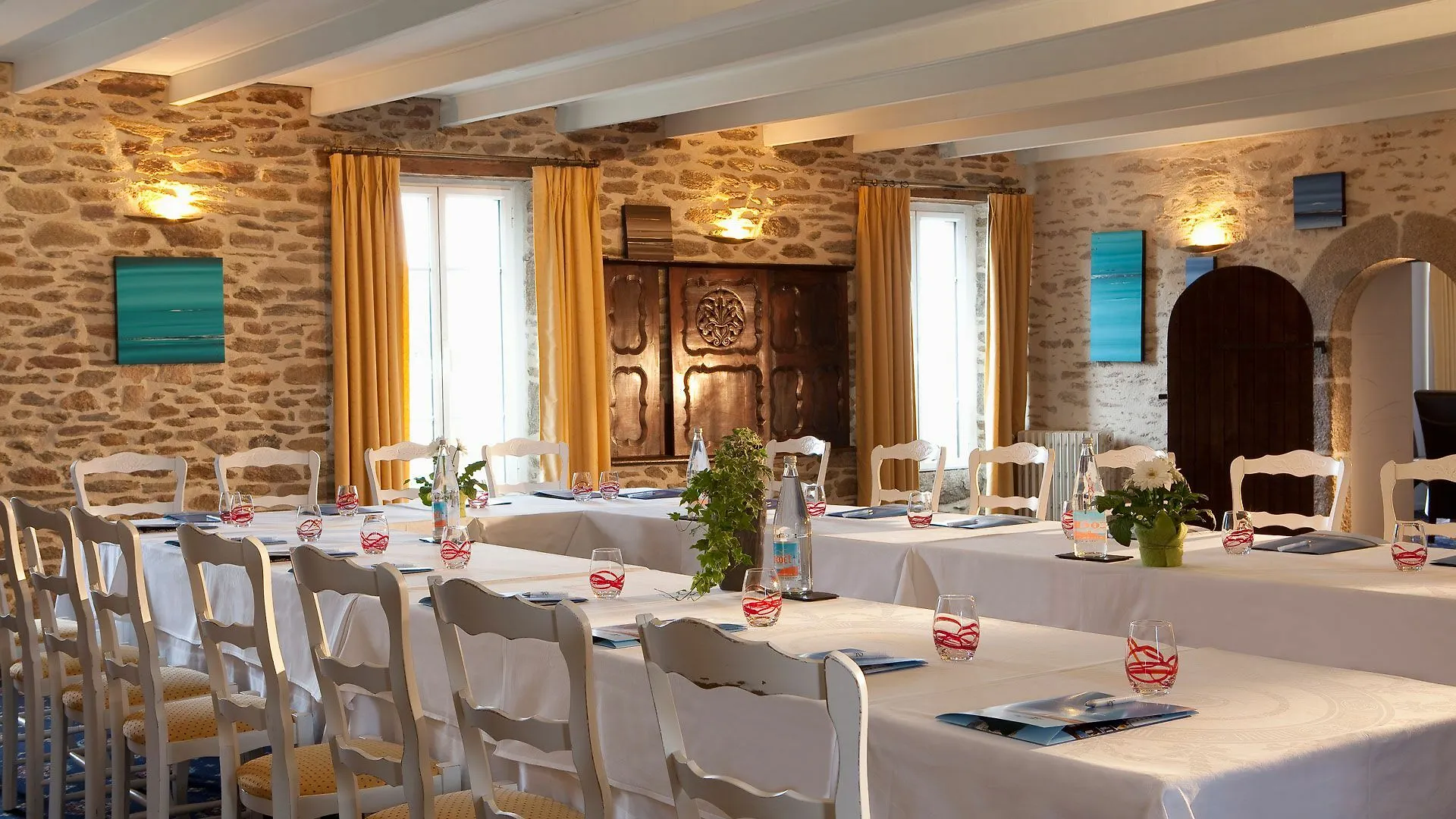 Hostellerie De La Pointe Saint-Mathieu - Spa & Restaurant Plougonvelin Hotel